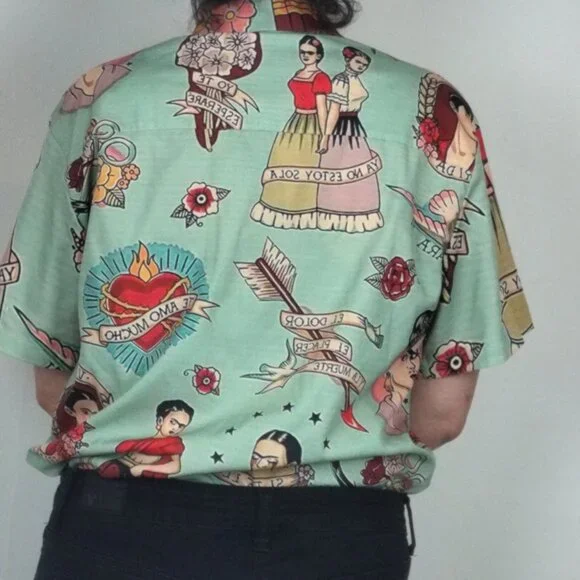 Frida Kahlo Folk Art Graphic Blouse in Green Size Medium - Picture 5 of 8